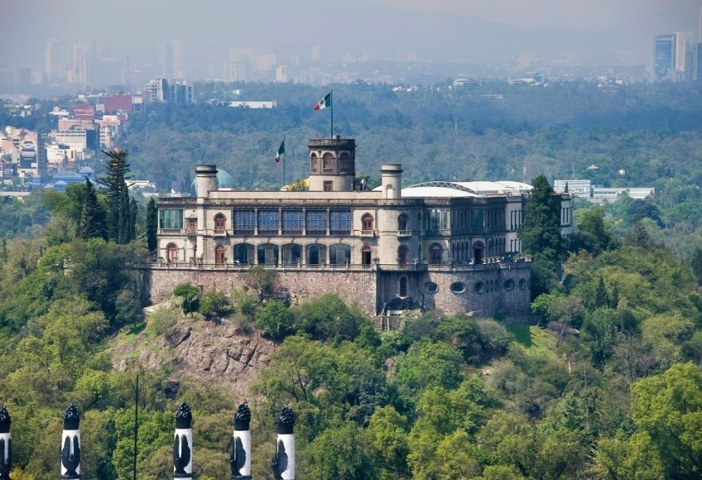 castillo-de-chapultepec-cerrado